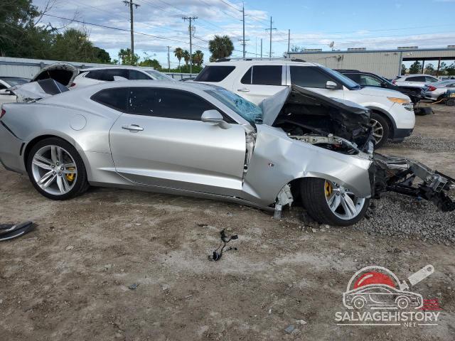 1G1FA1RX3J0108944 2018 CHEVROLET CAMARO photo no. 4