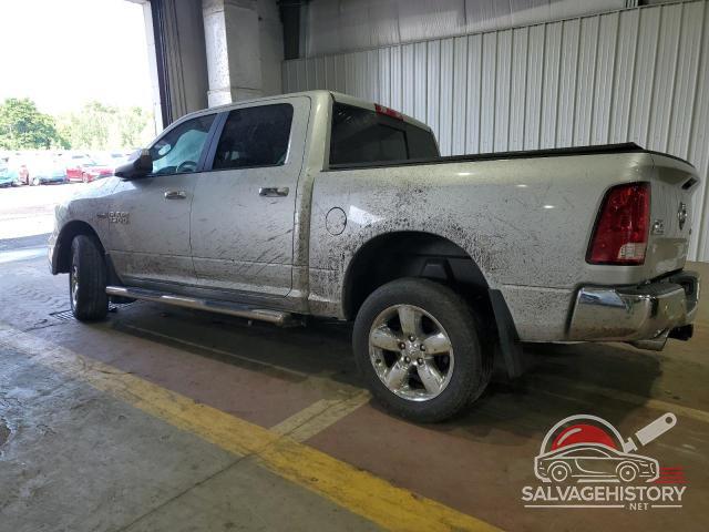 3C6RR7LT3JG130452 2018 RAM 1500 photo no. 2