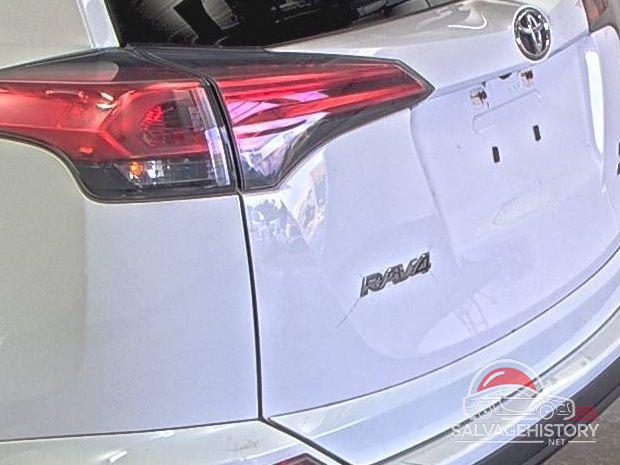 JTMBFREV3HJ153929 2017 TOYOTA RAV4 photo no. 6