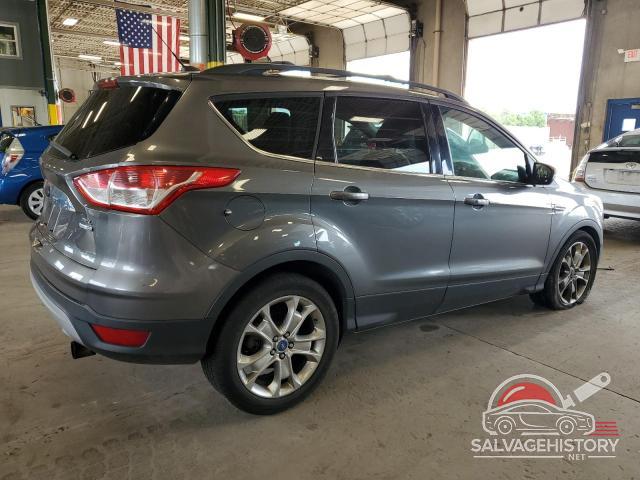 1FMCU9H93DUC27928 2013 FORD ESCAPE photo no. 3
