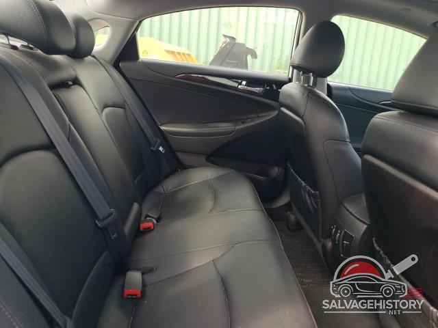 5NPEC4AB0CH328742 2012 HYUNDAI SONATA photo no. 10