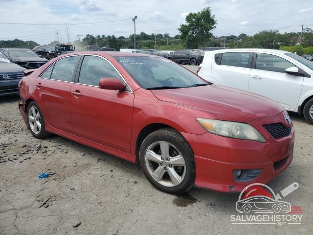 4T1BF3EK1BU636212 2011 TOYOTA CAMRY photo no. 4