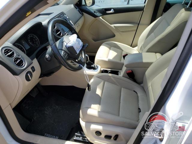 WVGSV7AX4HW505817 2017 VOLKSWAGEN TIGUAN photo no. 7