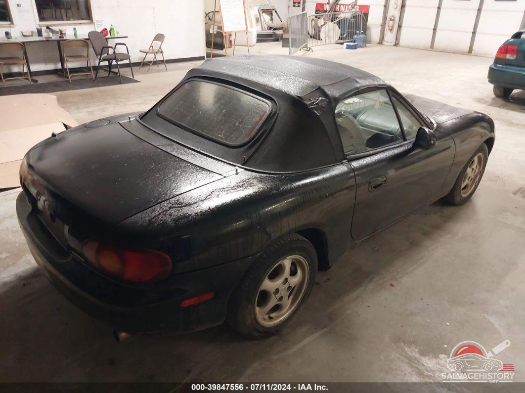 JM1NB3530X0119293 1999 MAZDA MX-5 MIATA photo no. 4