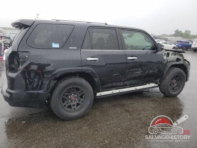 JTEBU5JR6J5533235 2018 TOYOTA 4RUNNER SR photo no. 3