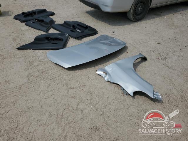 3N1CN7AP6JK410995 2018 NISSAN VERSA photo no. 12