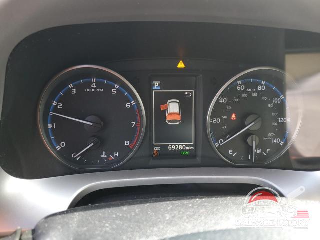 JTMWFREV2JD118112 2018 TOYOTA RAV4 photo no. 9