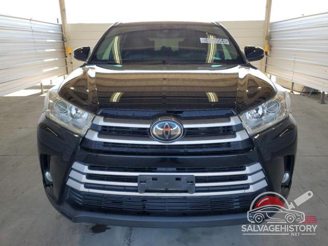 5TDJZRFH1JS550267 2018 TOYOTA HIGHLANDER photo no. 5