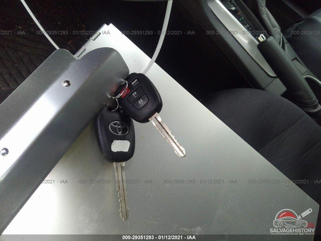 2T1BURHEXFC255061 2015 TOYOTA COROLLA photo no. 11
