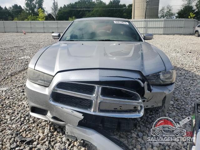 2C3CDXBGXDH636340 2013 DODGE CHARGER photo no. 5