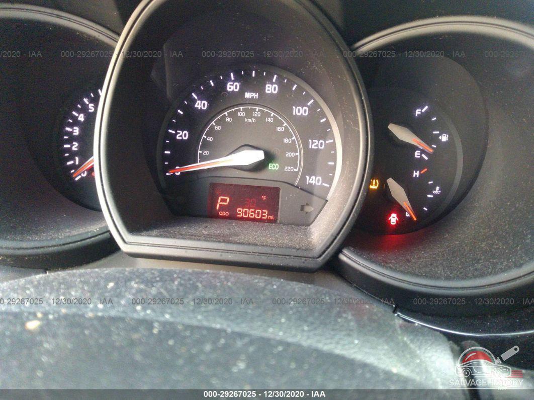 KNADM4A38H6006821 2017 KIA RIO photo no. 7