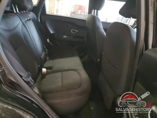 KNDJP3A52G7350050 2016 KIA SOUL photo no. 11