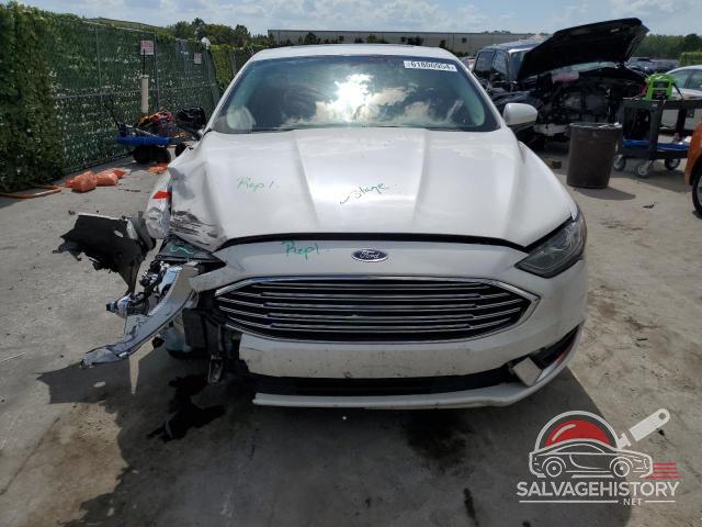 3FA6P0LU8HR258496 2017 FORD FUSION photo no. 5