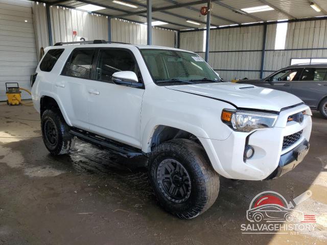 JTEBU5JR2J5547567 2018 TOYOTA 4RUNNER photo no. 4