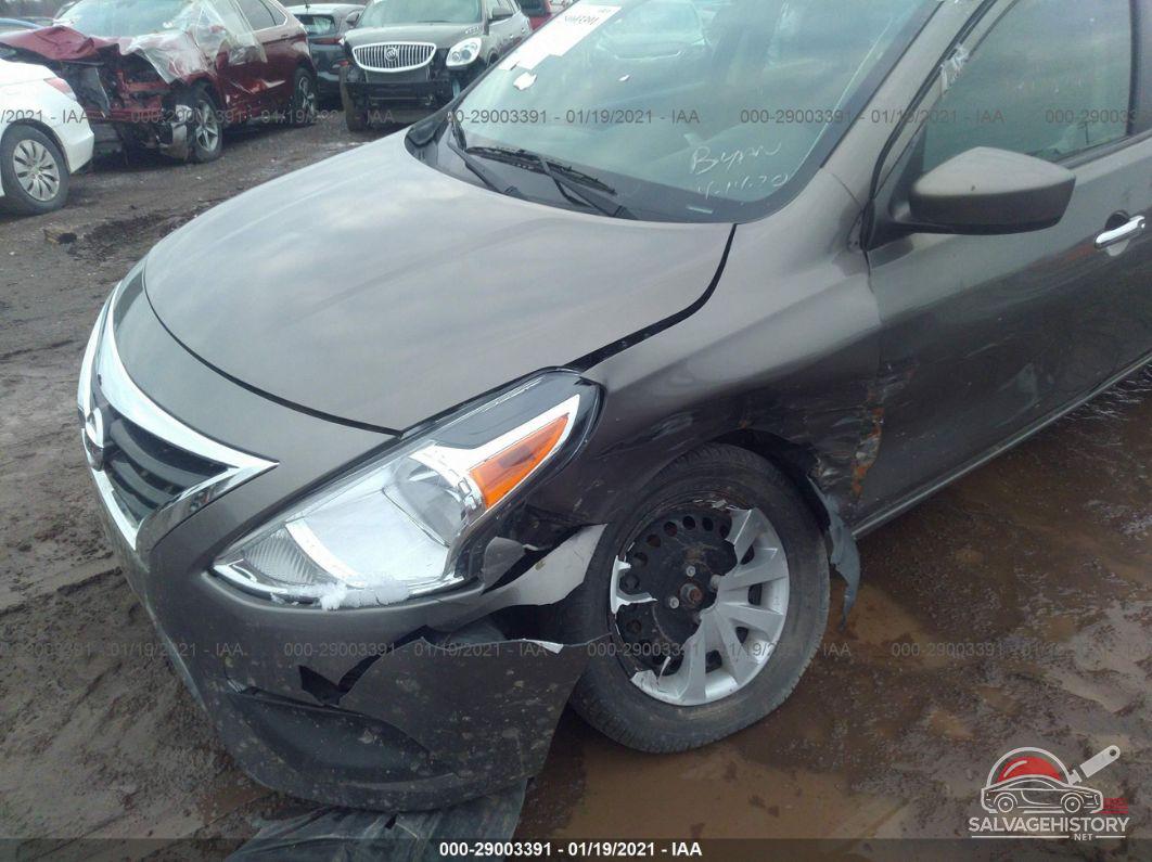3N1CN7AP1HK457586 2017 NISSAN VERSA SEDAN photo no. 6