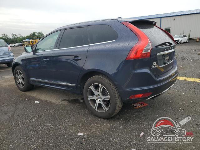 YV4902RD8F2582951 2015 VOLVO XC60 photo no. 2