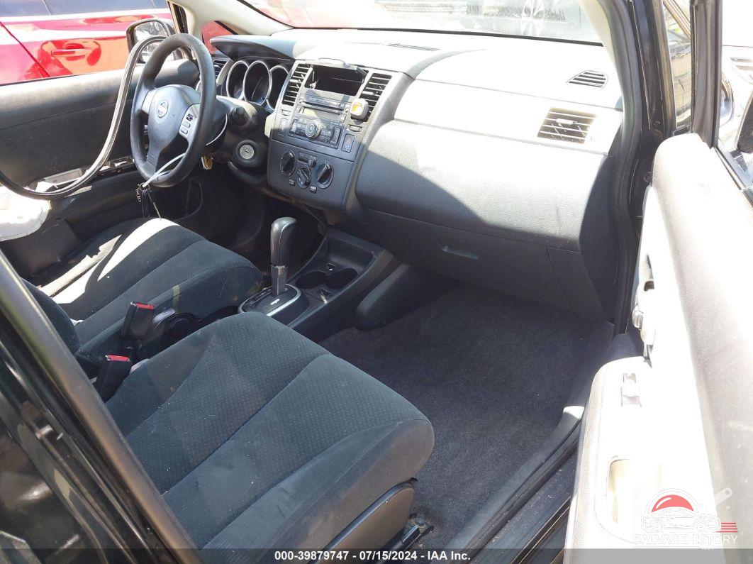 3N1BC1AP7BL458449 2011 NISSAN VERSA photo no. 5