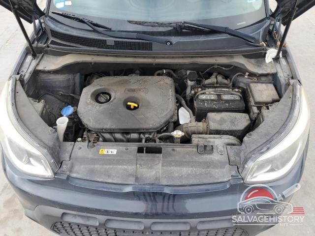KNDJP3A52F7182473 2015 KIA SOUL photo no. 11