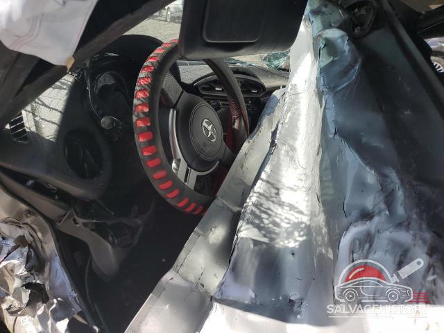 JF1ZNAA1XE8705232 2014 TOYOTA SCION photo no. 8