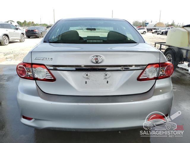 2T1BU4EE2CC802925 2012 TOYOTA COROLLA photo no. 6