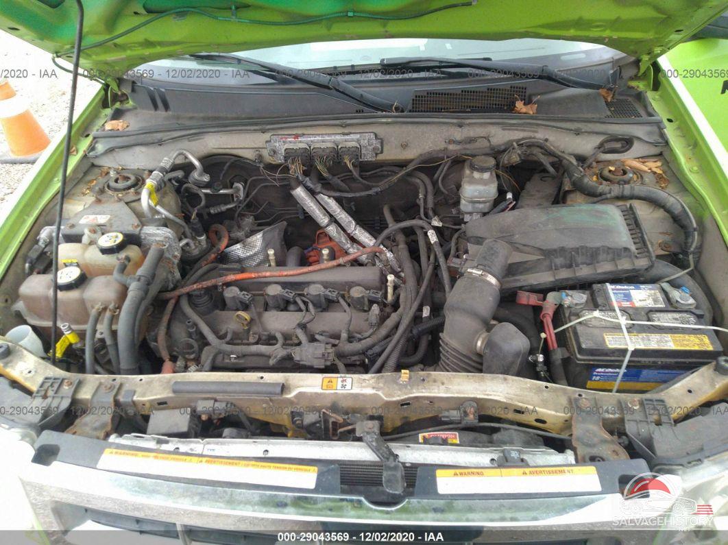 1FMCU4K34BKC32474 2011 FORD ESCAPE photo no. 10