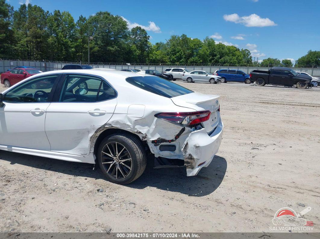 4T1G11AK1RU233761 2024 TOYOTA CAMRY photo no. 6