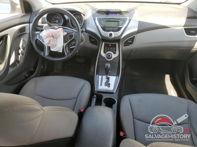 5NPDH4AE6CH105032 2012 HYUNDAI ELANTRA photo no. 8