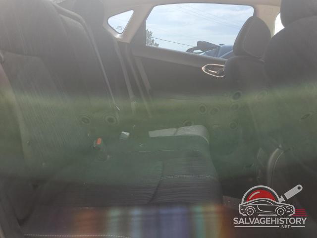 3N1AB7APXJY257941 2018 NISSAN SENTRA photo no. 10