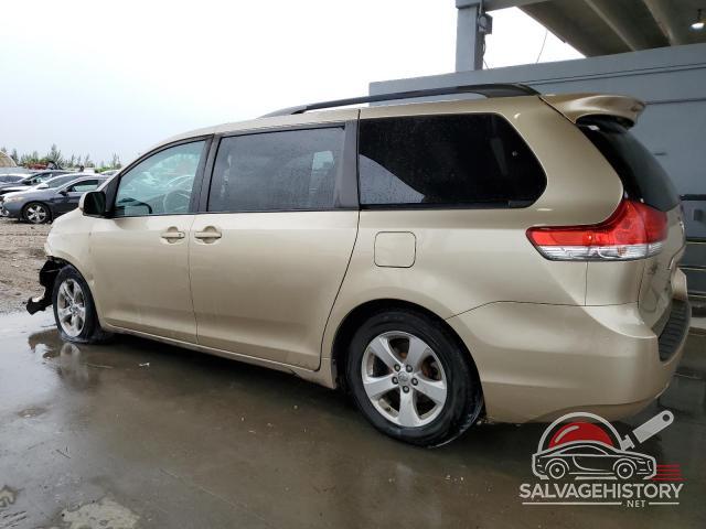 5TDKK3DC6ES467338 2014 TOYOTA All Models photo no. 2