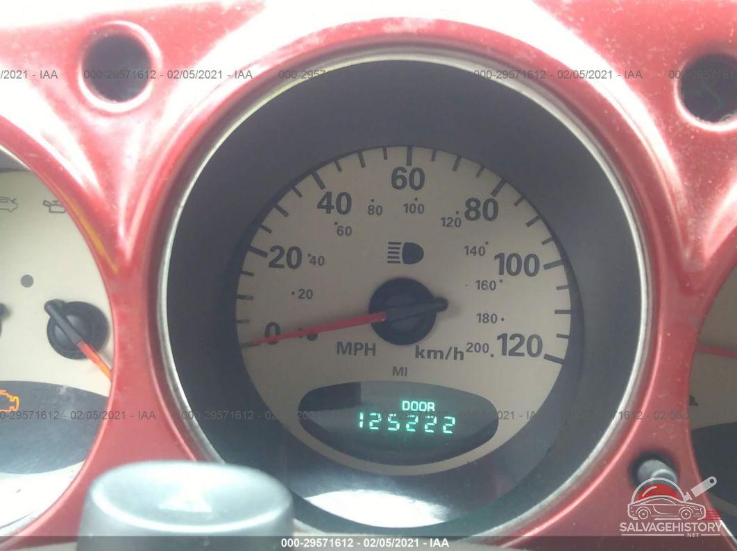 3C8FY68B52T208634 2002 CHRYSLER PT CRUISER photo no. 7