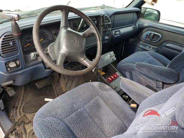 1GNEC13R6XR148406 1999 CHEVROLET TAHOE photo no. 8