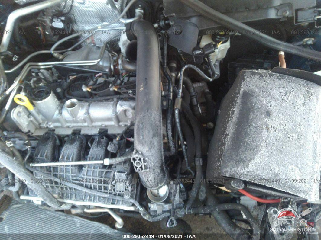 3VW2B7AJ7HM245905 2017 VOLKSWAGEN JETTA photo no. 10