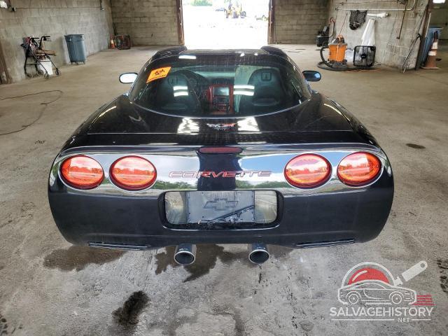 1G1YY22G945115019 2004 CHEVROLET CORVETTE photo no. 6