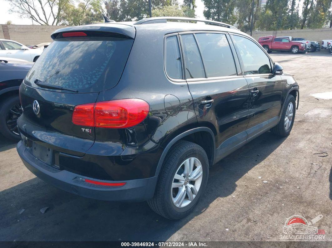 WVGAV7AX2HK000362 2017 VOLKSWAGEN TIGUAN photo no. 4