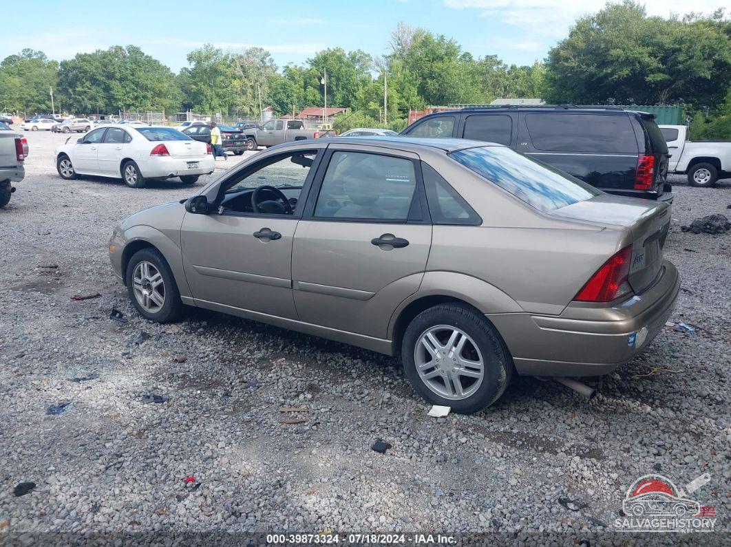 1FAFP34Z34W180924 2004 FORD FOCUS photo no. 3