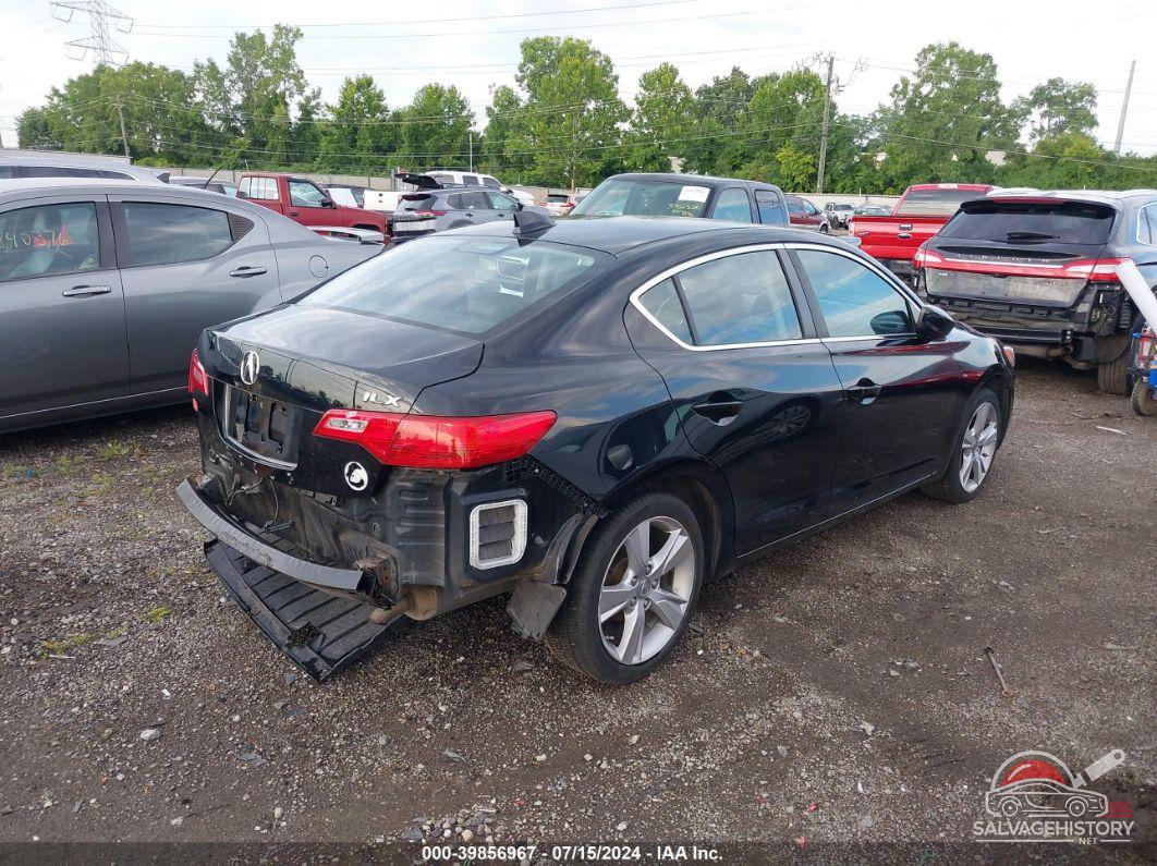 19VDE1F30FE001491 2015 ACURA ILX photo no. 4