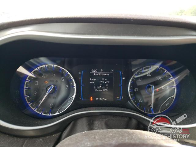 2C4RC1CG4HR500483 2017 CHRYSLER PACIFICA photo no. 9