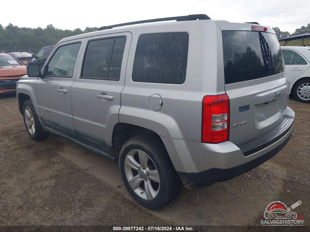 1J4NF1GB2BD303014 2011 JEEP PATRIOT photo no. 3