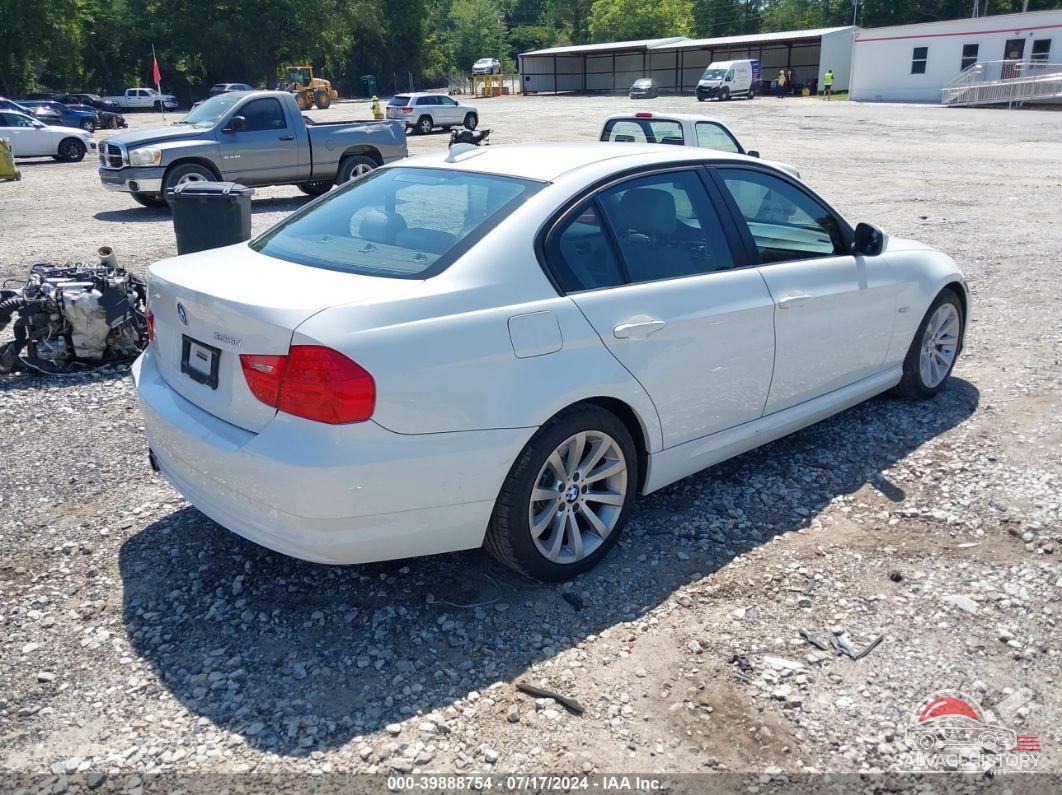 WBAPH7G55BNN06069 2011 BMW 328I photo no. 4
