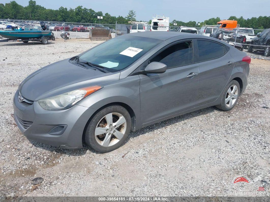 5NPDH4AE4DH345276 2013 HYUNDAI ELANTRA photo no. 2