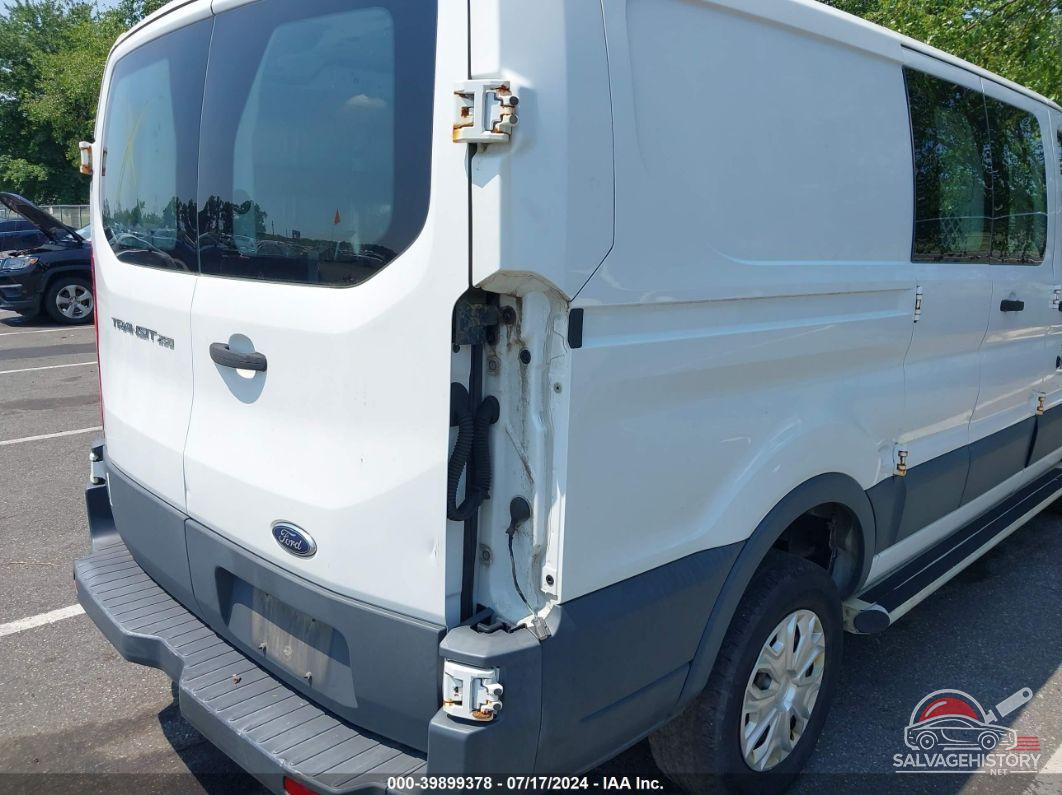 1FTNR1ZM3FKA76736 2015 FORD TRANSIT-250 photo no. 6
