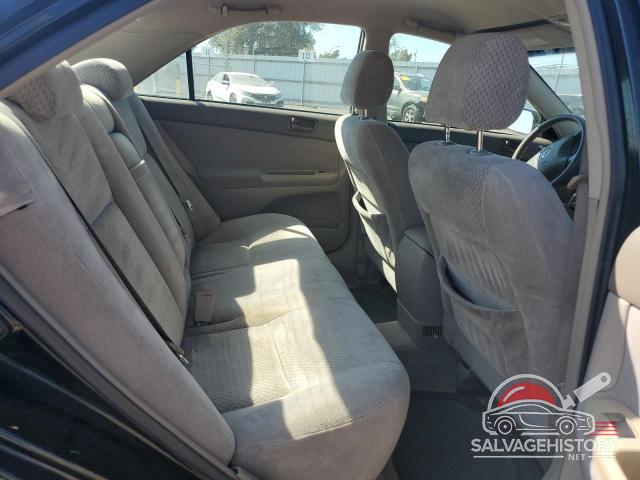 4T1BF32K84U071612 2004 TOYOTA CAMRY photo no. 10