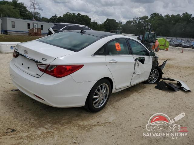 5NPEC4AC2CH461334 2012 HYUNDAI SONATA photo no. 3