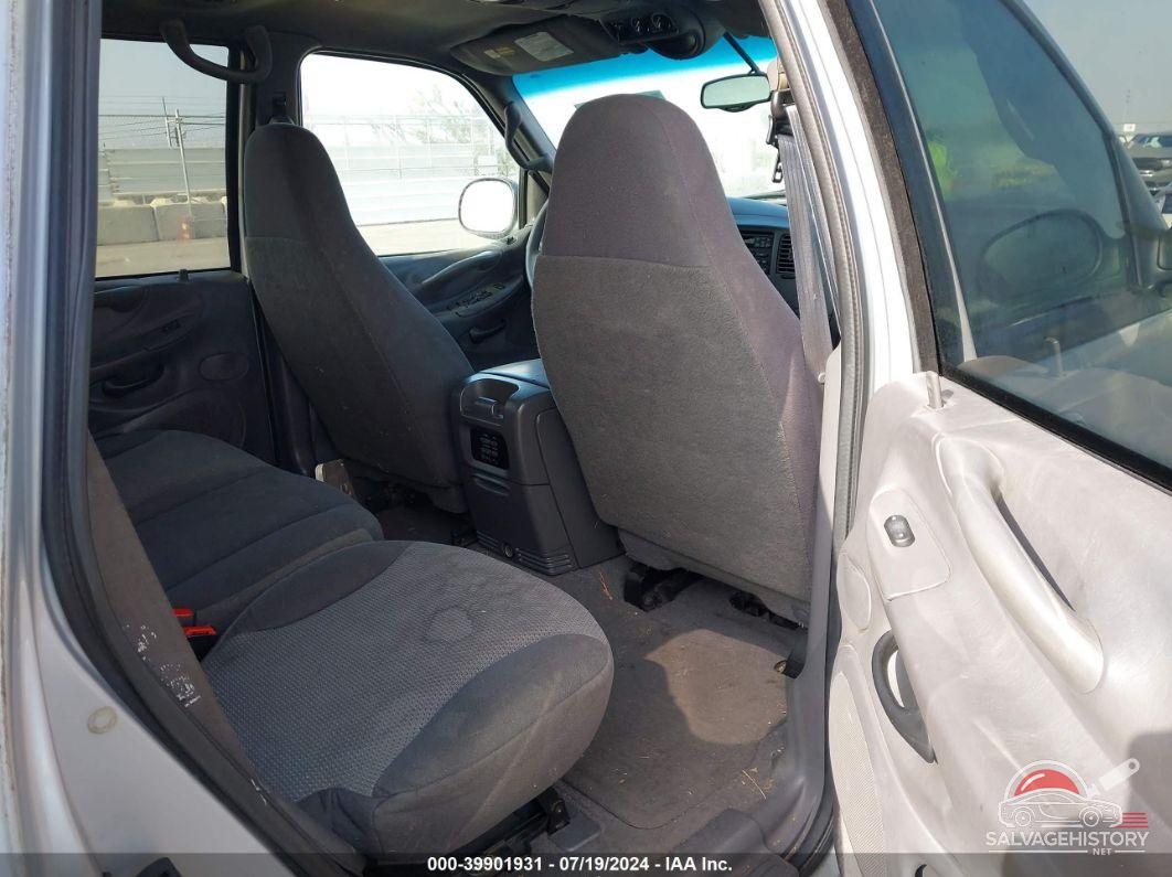 1FMPU16L0YLB78135 2000 FORD EXPEDITION photo no. 8