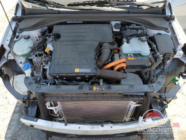 KMHC75LC3HU052718 2017 HYUNDAI IONIQ photo no. 11