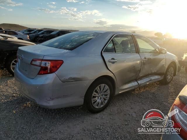 4T4BF1FK8CR253443 2012 TOYOTA CAMRY photo no. 3