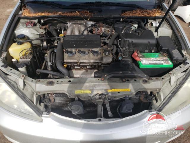 JTDBF30KX20001377 2002 TOYOTA CAMRY photo no. 11