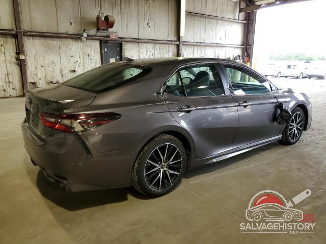4T1G11AK0PU748828 2023 TOYOTA CAMRY photo no. 3