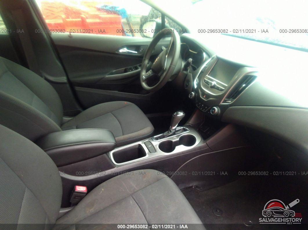 1G1BE5SM9H7134749 2017 CHEVROLET CRUZE photo no. 5