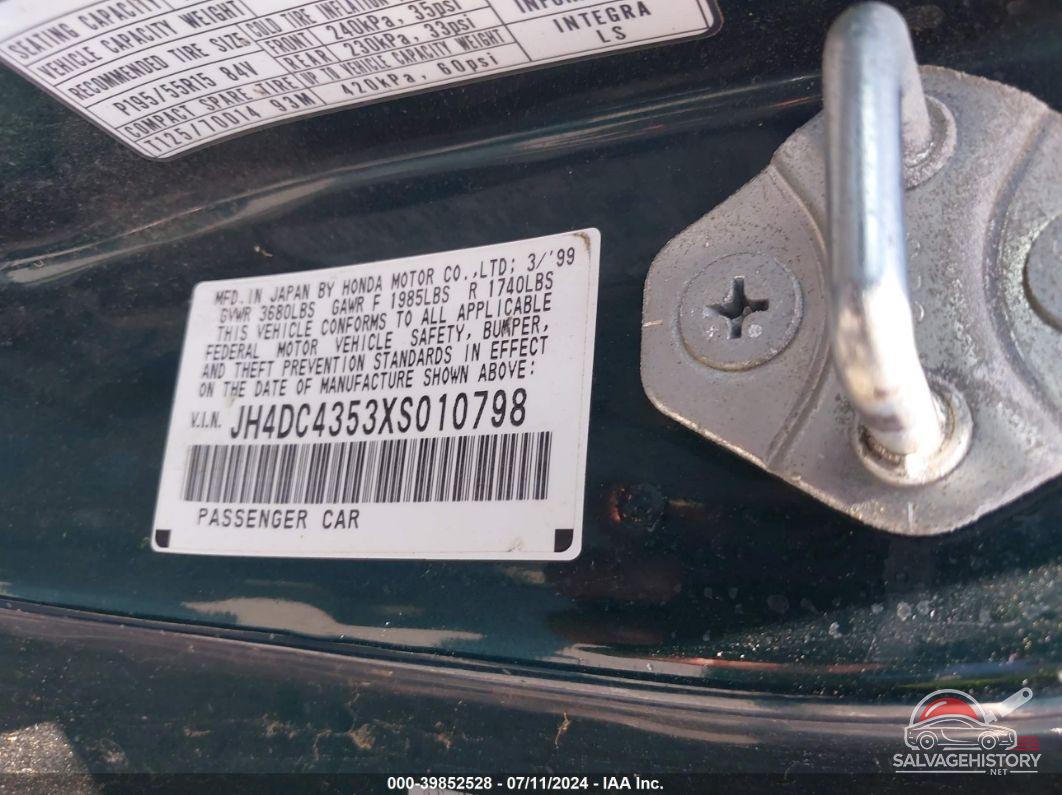 JH4DC4353XS010798 1999 ACURA INTEGRA photo no. 9